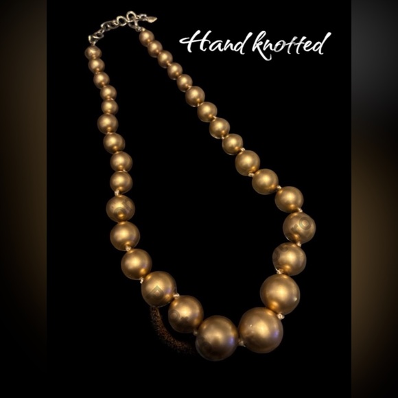 20”Carolee Single Strand Hand Knotted Matte Champagne Gold Bead Necklace - Picture 6 of 9